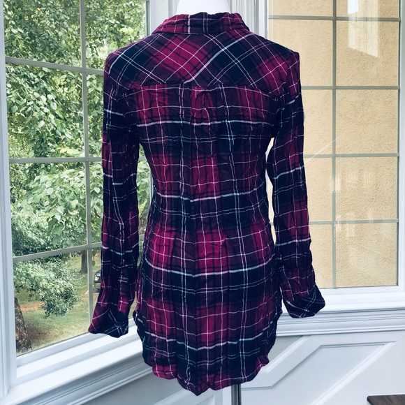 Berry & navy button down - Picture 3 of 8